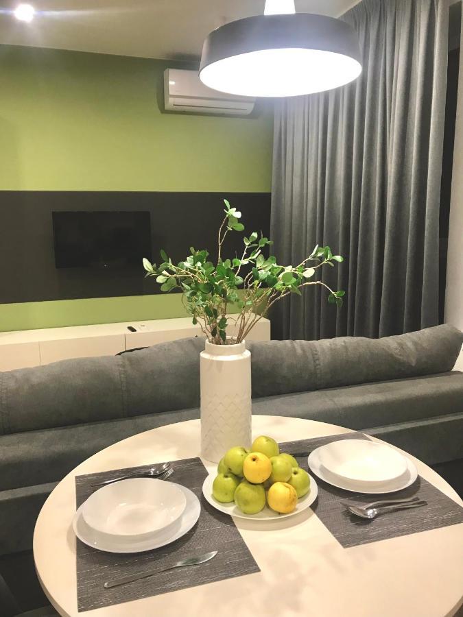 Khmelʼnytsʼkyy Modern Studio City Center Дуже Тепло! Netflix מראה חיצוני תמונה
