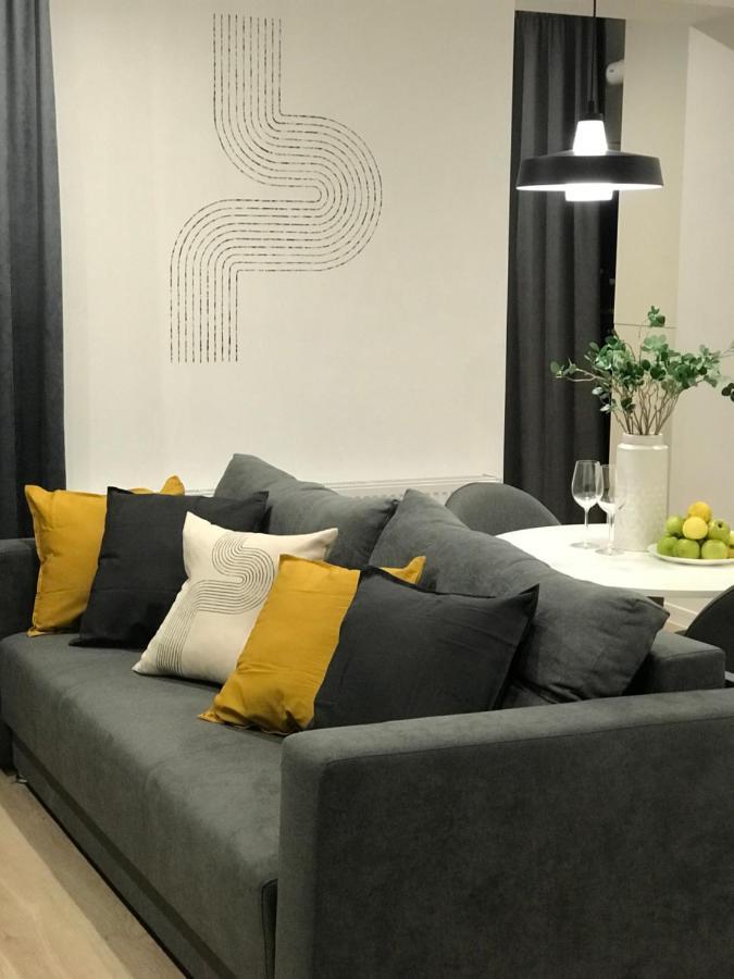 Khmelʼnytsʼkyy Modern Studio City Center Дуже Тепло! Netflix מראה חיצוני תמונה
