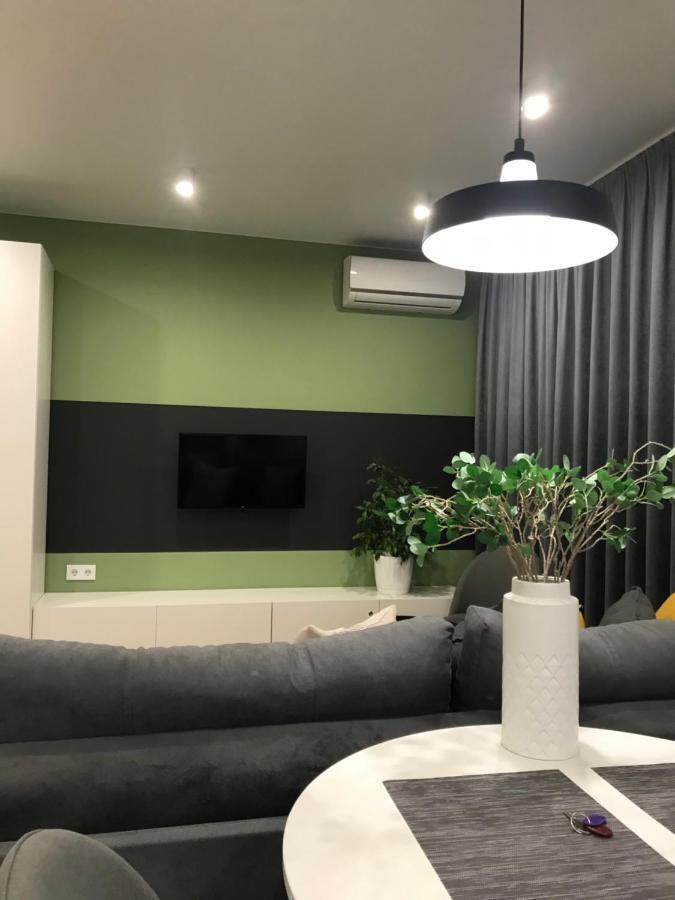 Khmelʼnytsʼkyy Modern Studio City Center Дуже Тепло! Netflix מראה חיצוני תמונה