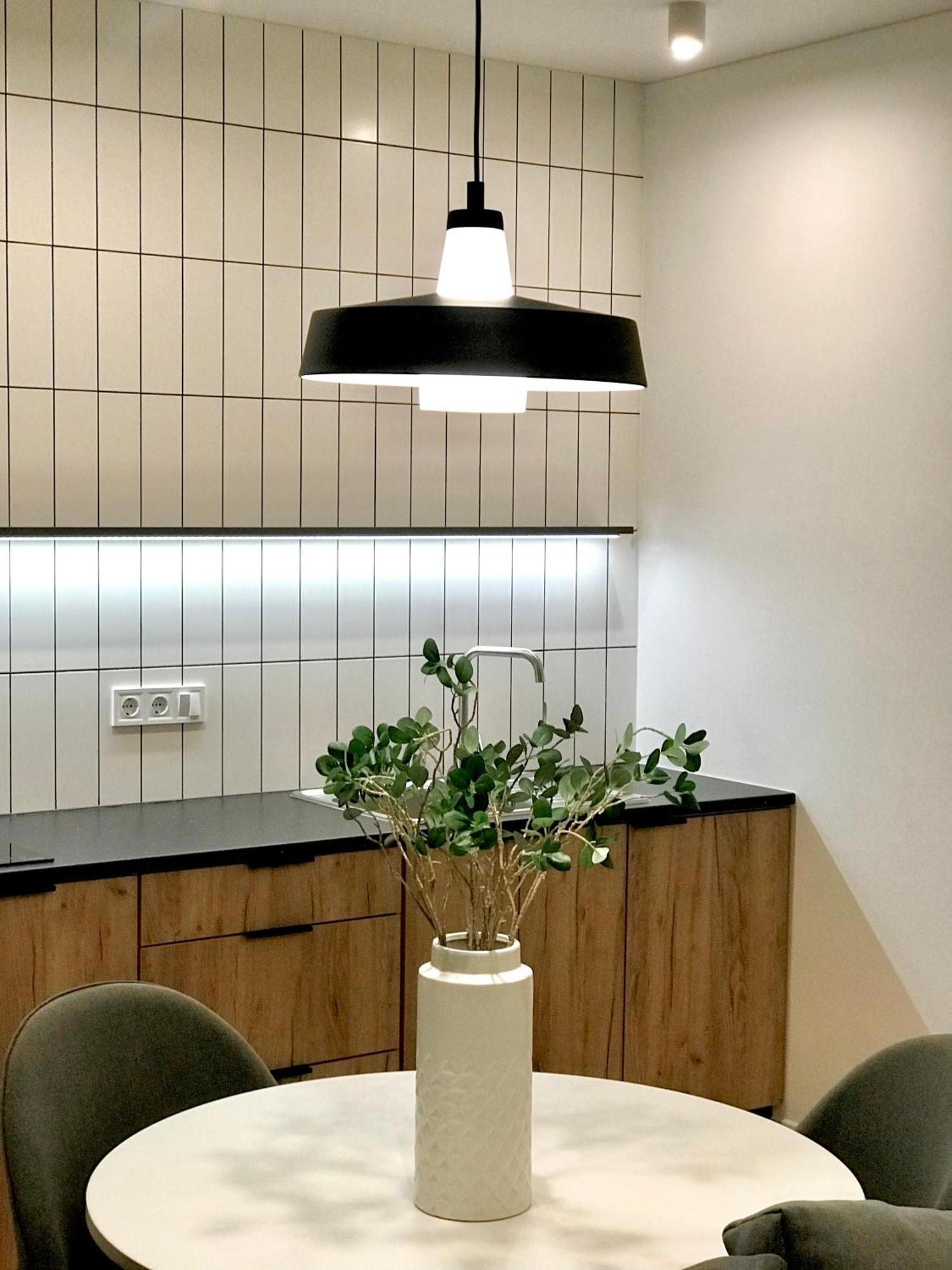 Khmelʼnytsʼkyy Modern Studio City Center Дуже Тепло! Netflix מראה חיצוני תמונה
